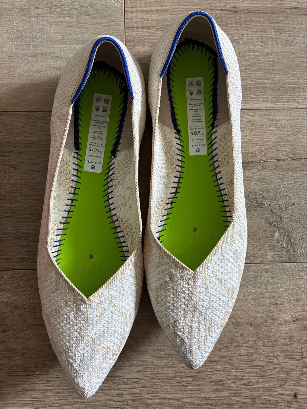 Rothy's Cream Pointed Toe Knit Flats with Blue Trim lily print